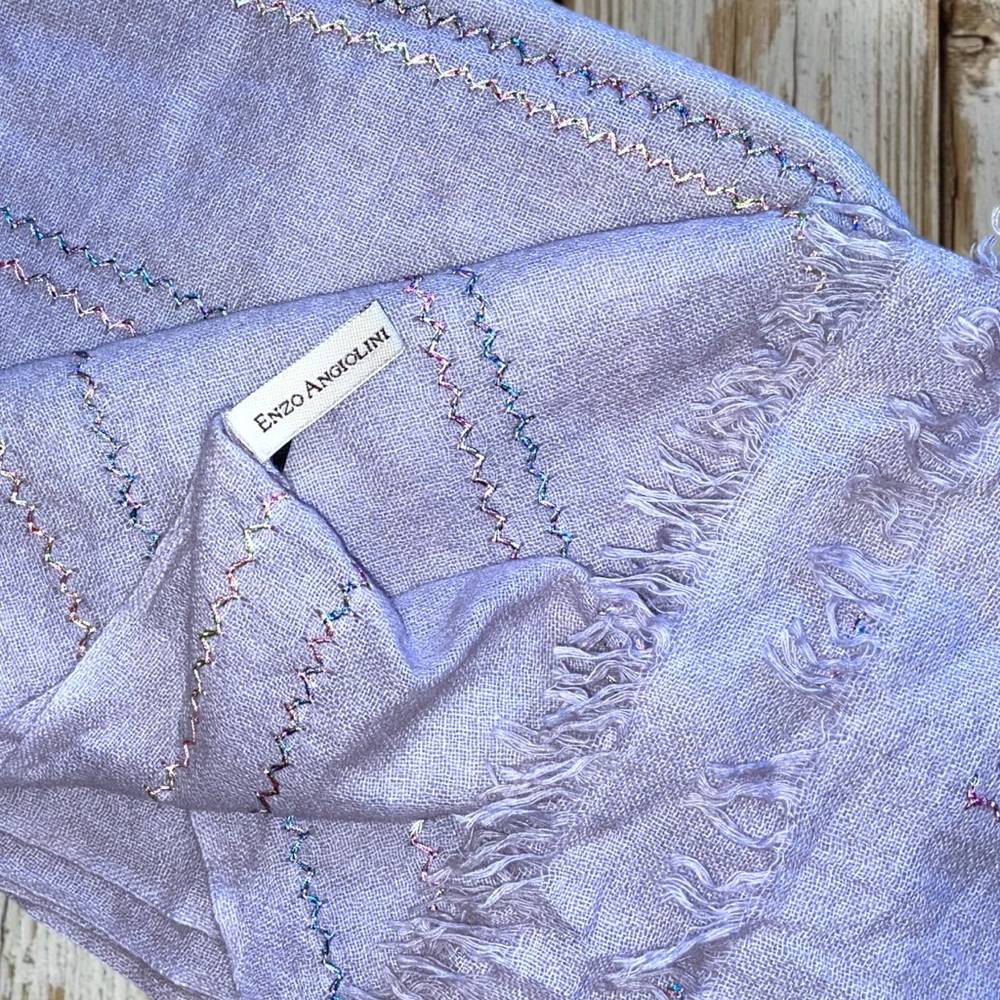 Vintage Enzo Angiolini Colorful Embroidery 100% Wool Lavender Scarf Wrap NWOT